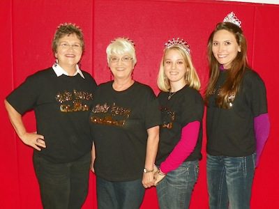 Quiz Bowl Queens Becky Mullican, Patricia Lachowsky, Rachel Tyler and Kayla Burgener.