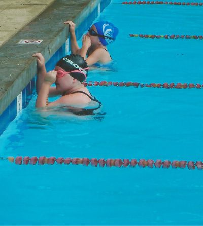 swimming crocs