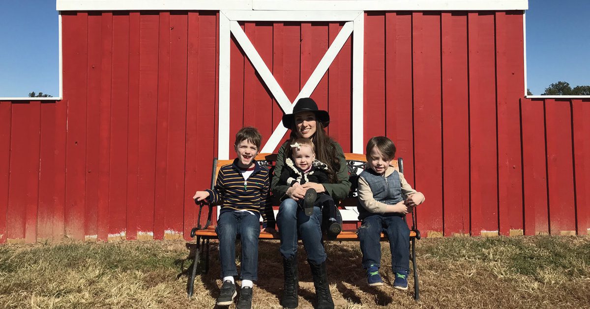 501 Life Magazine Fall fests galore!