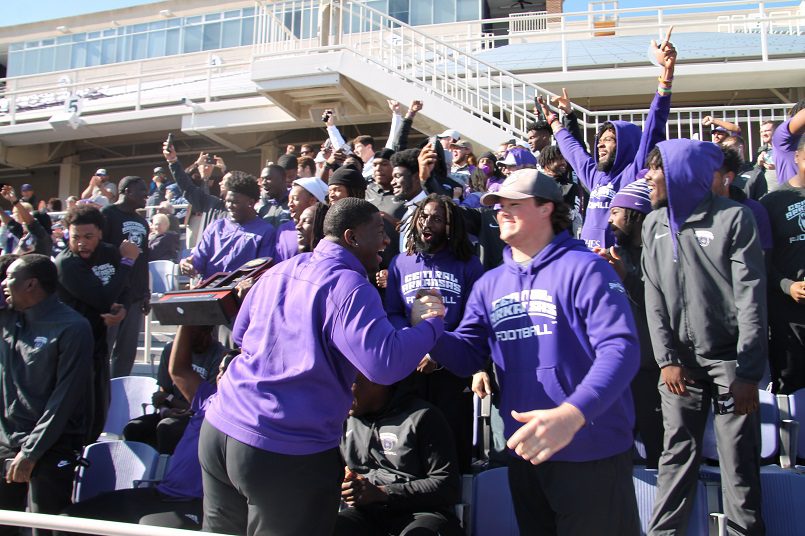 501 Life Magazine | UCA Bears earn playoff spot