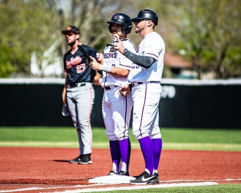 Baseball faces Henderson on Tuesday - Lyon College